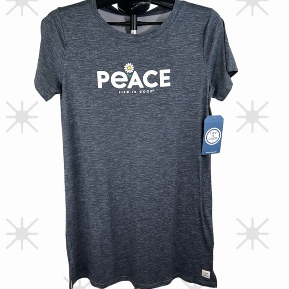 Life is Good - ‘Peace’ sleepshirt. SZ: L, XL. NWT Firm!